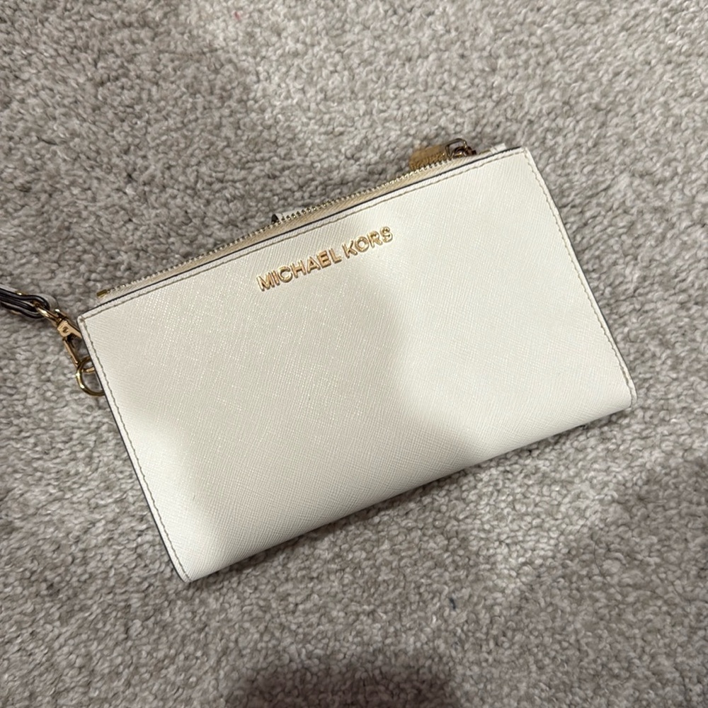 Michael Kors White Wristlet